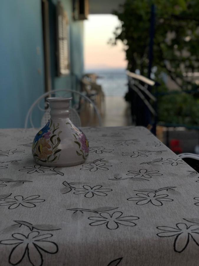 شقة Dina House هيماري المظهر الخارجي الصورة
